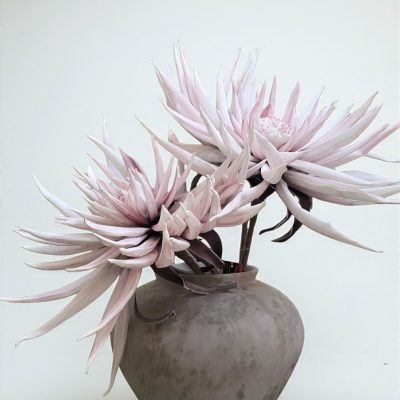 ‎large-blush-flowers-arrangement-gray-pot-luxury-decor.jpg